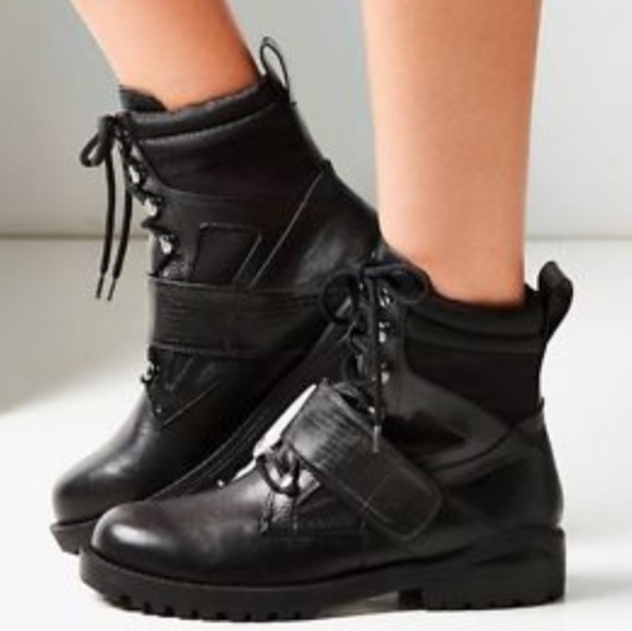Urban Outfitters Claude Black Combat Boot 10 - Picture 3 of 5